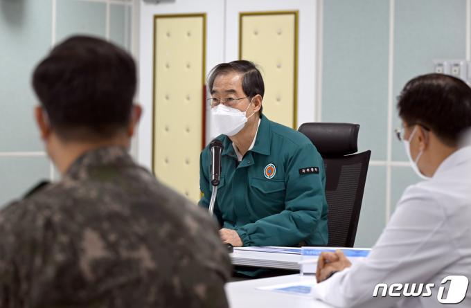 [사진] 모두발언하는 한덕수 국무총리