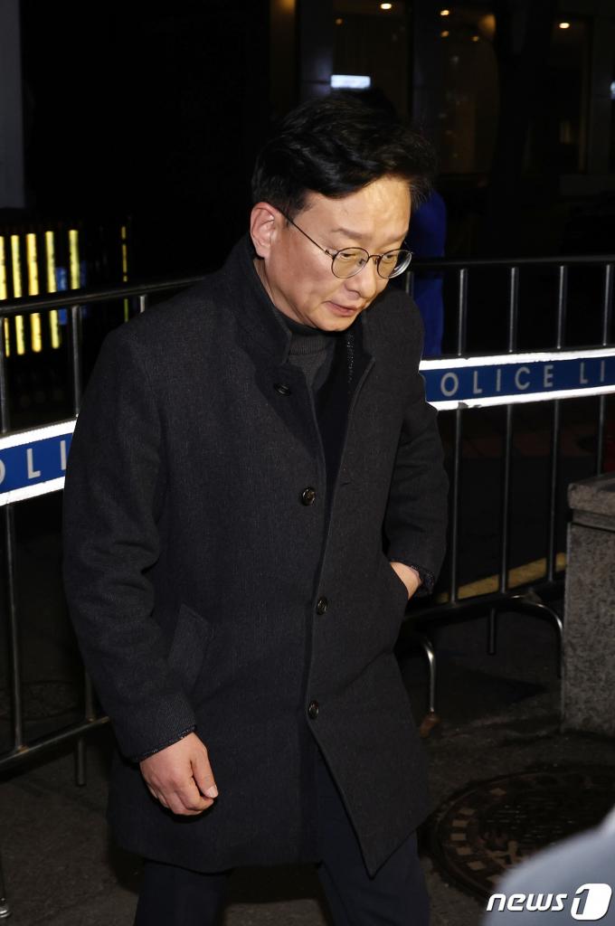 [사진] 당사 들어서는 권칠승 수석대변인