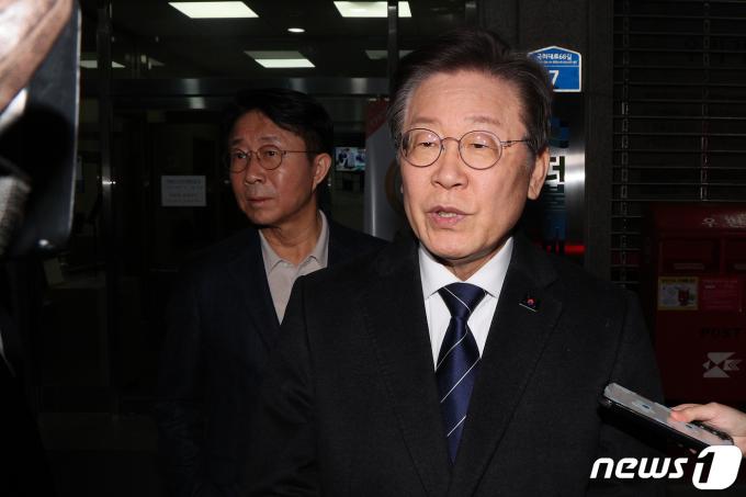 [사진] 발언하는 이재명 대표