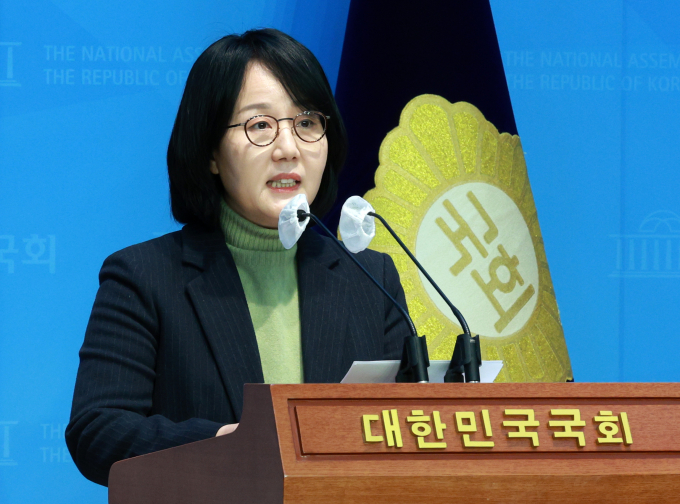 김현아 전 국민의힘 의원이 자신의 공천 배제 가능성에 대해 "그럴 일은 없을 거라고 생각한다"고 말했다. 사진은 김 전 의원이 지난해 12월12일 서울 여의도 국회 소통관에서 제22대 총선 출마선언 기자회견을 하는 모습. /사진=뉴시스