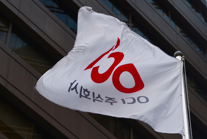 OCI 깃발. /사진=뉴스1