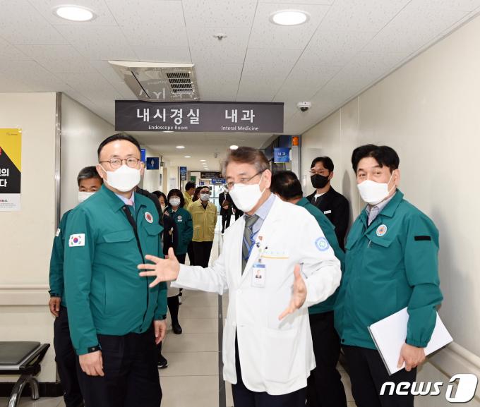 [사진] '경기도의료원 의정부병원 점검'