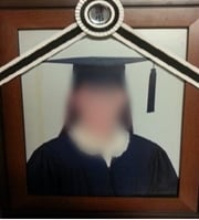 당시 온라인상에 공개된 피해자의 사진. (온라인 커뮤니티 갈무리)