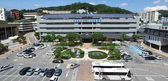 안동시청 전경/사진제공=경북 안동시 