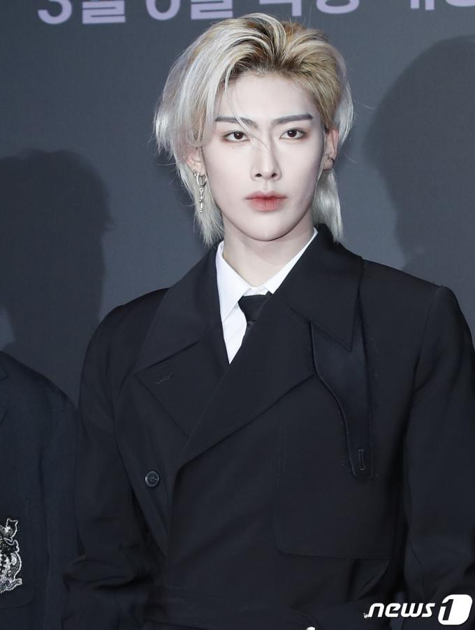 [사진] 제로베이스원 리키, 짙은 잘생김