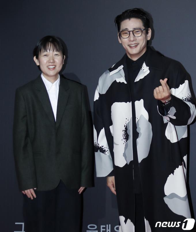 [사진] '패스트 라이브즈' 셀린 송 감독과 배우 유태오