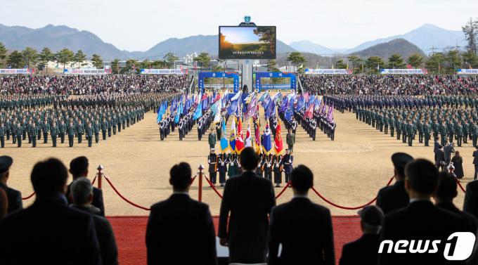 [사진] 윤 대통령, 2024 학군장교 임관식 참석