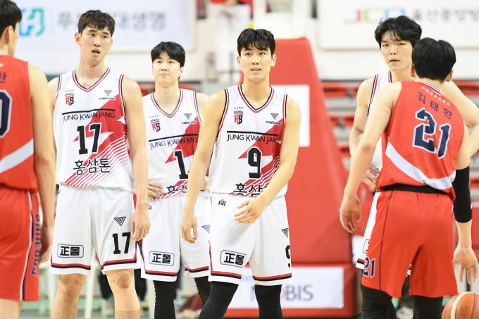 안양 정관장은 구단 최다 9연패 부진에 빠졌다. (KBL 제공)