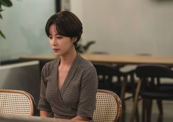 배우 황정음이 유튜브 '짠한형 신동엽'에 출연한다. /사진=황정음 인스타그램