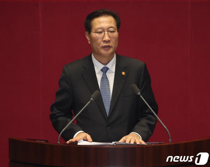 [사진] 박성재 법무장관, 쌍특검법 재의 요구 이유 설명
