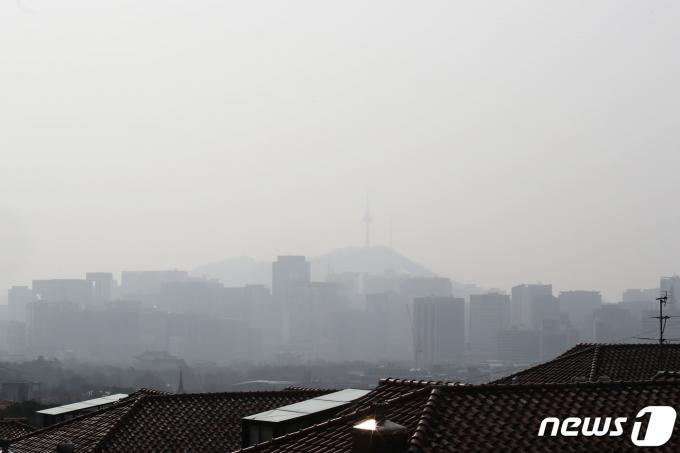 [사진] 희뿌연 미세먼지