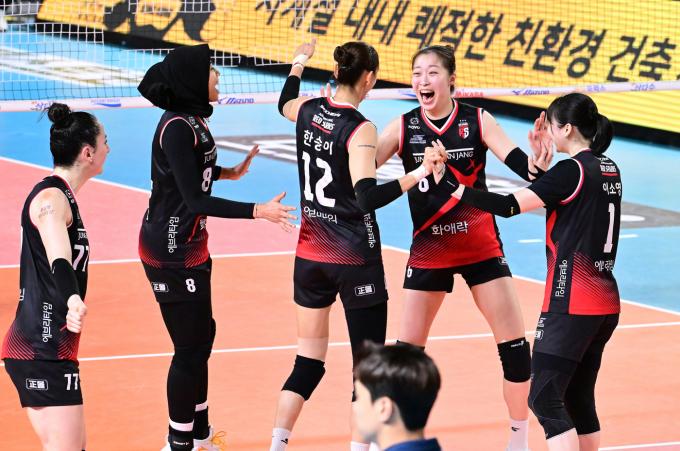 6연승의 상승세를 타고 있는 정관장. (한국배구연맹 제공)