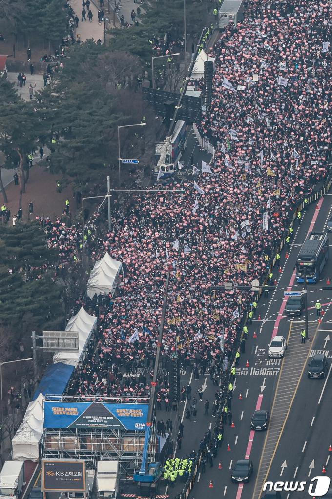 [사진] 여의대로 채운 의사들