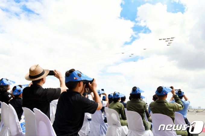 [사진] 한-필리핀 수교 75주년 우정비행