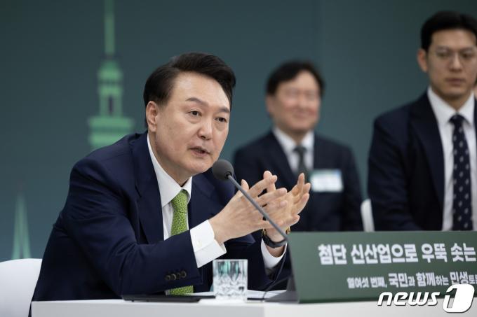 [사진] 윤 대통령, 대구·경북에 '혁명적' 발전 약속