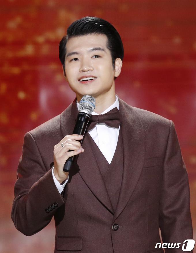 [사진] 조명섭, 깊은 울림의 대명사