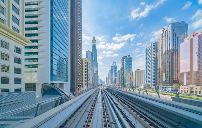 서울시는 '역세권 활성화사업' 대상지를 주요 간선도로변으로 확대한다. 역세권 활성화 사업은 지하철역 승강장 350m 이내 가로구역에 해당하는 부지 용도지역을 상향해 용적률을 높이고 증가한 용적률의 50%를 공공기여 받아 필요시설을 확충하는 사업이다. /사진=이미지투데이