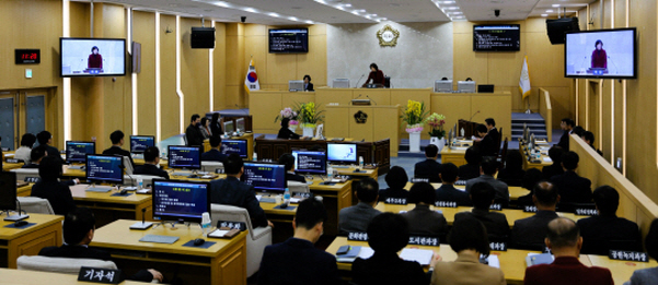 광주광역시 남구의회가 6일 제300회 임시회 1차 본회의를 열고 있다./사진=광주 남구의회  