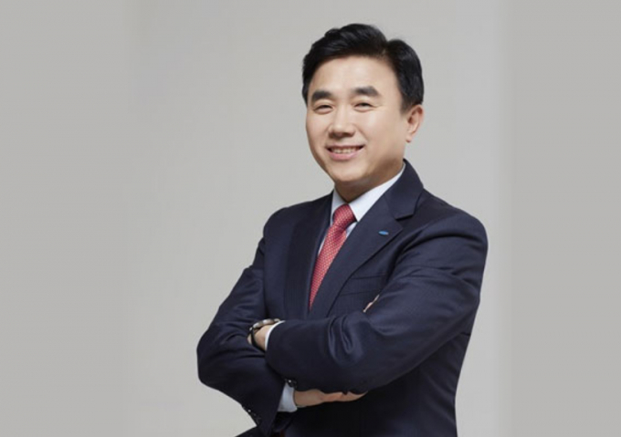 최근 전영묵 전 삼성생명 대표가 삼성미소금융재단으로 선임됐다./사진=삼성생명 