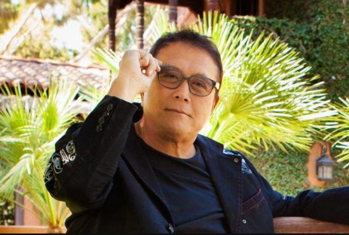 지난 6일(현지 시각) 기요사키는 'X(옛 트위터)'에 "올해 비트코인이 30만달러(약 4억원)를 돌파할 것"이라고 전망했다. 사진은 로버트 기요사키/사진=로버트 기요사키X