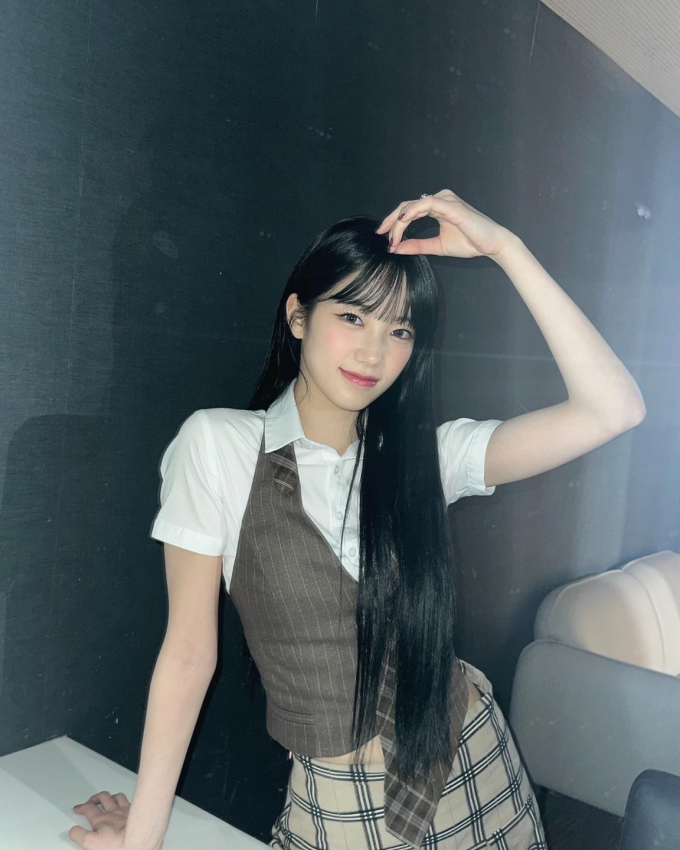 사진=카즈하 인스타그램
