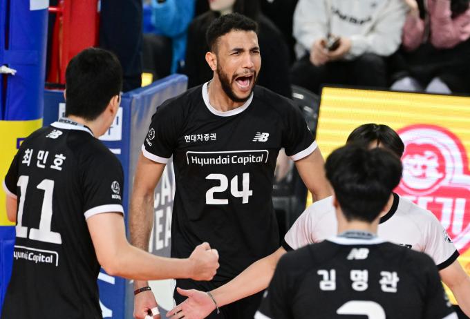 2연승을 기록하며 4위에 오른 현대캐피탈. (KOVO 제공)
