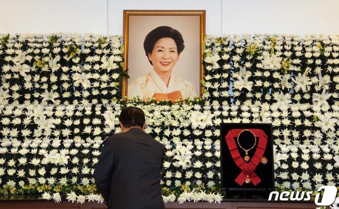 서울 종로구 서울대학교병원 장례식장에 고 김영삼 전 대통령 부인 손명순 여사 빈소가 마련되어 있다. (공동취재) 2024.3.8/뉴스1 ⓒ News1 이동해 기자