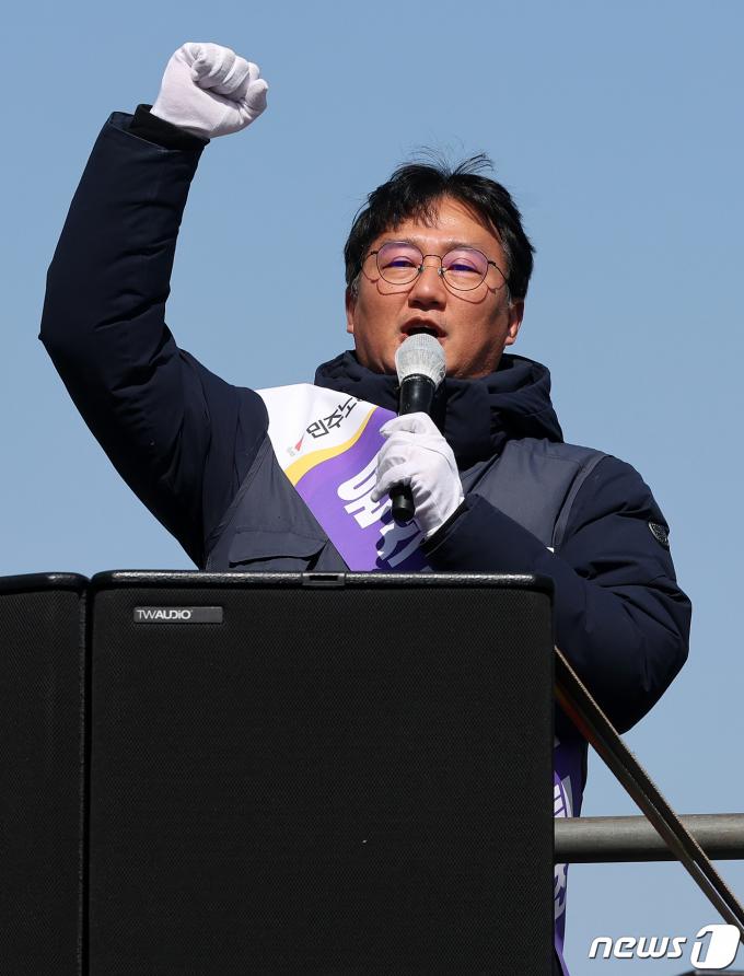 [사진] 발언하는 양경수 위원장