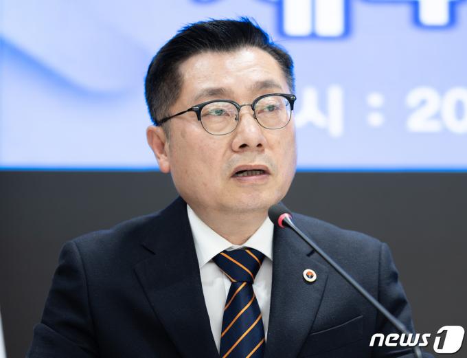 [사진] 모두발언 하는 박명하 후보