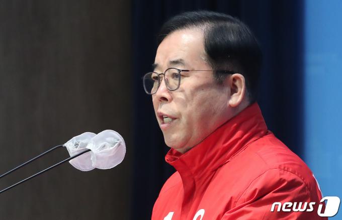 [사진] 제22대 총선 출마 기자회견 나선 박성중 의원