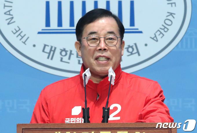 [사진] 총선 출마 선언하는 박성중 의원