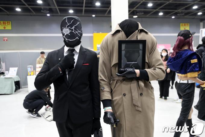 [사진] 만화 세상 속으로