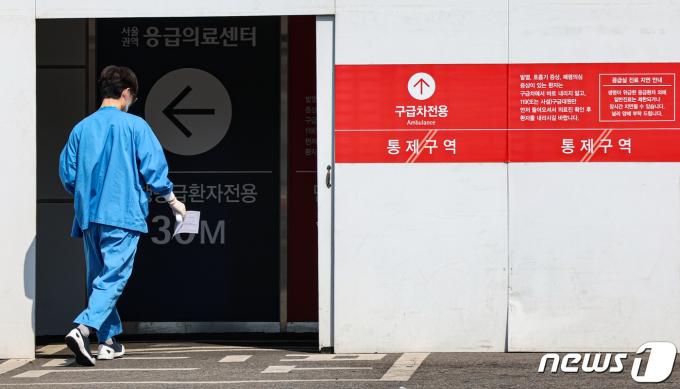 [사진] 실마리 안보이는 전공의 이탈