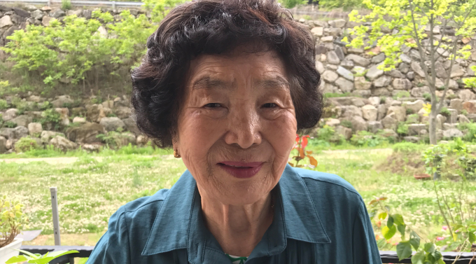 평생 김밥을 팔아 모은 전재산을 어려운 이웃에게 기부한 박춘자 할머니가 별세했다. 사진은 전재산을 기부하고 지난 11일 세상을 떠난 박춘자 할머니의 생전 모습. /사진=뉴스1