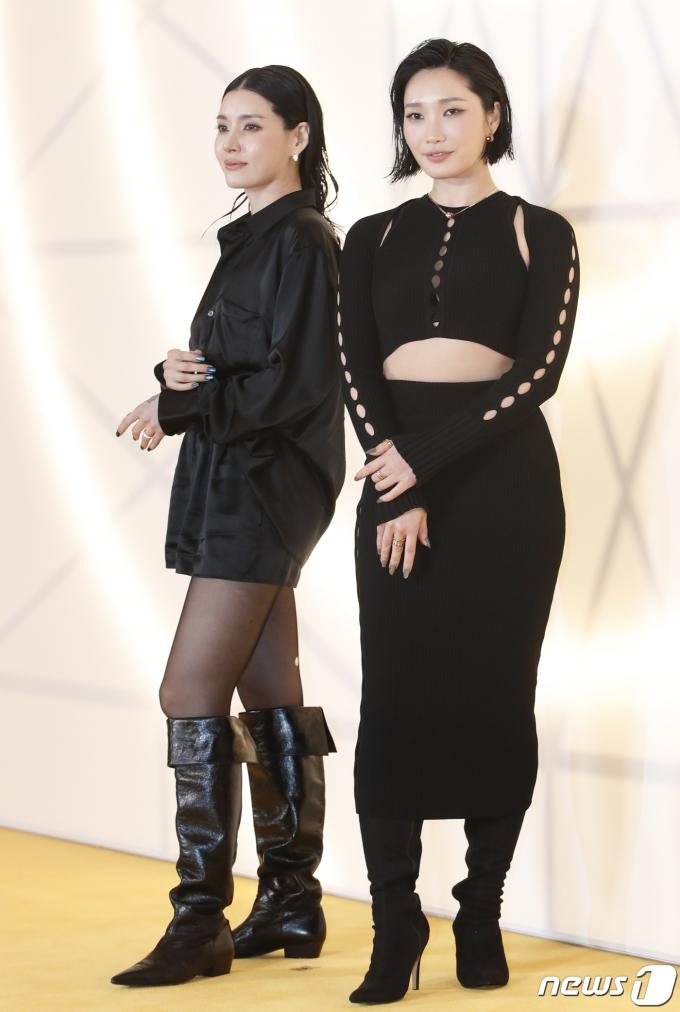 [사진] 모니카·립제이, 블랙 섹시 레이디