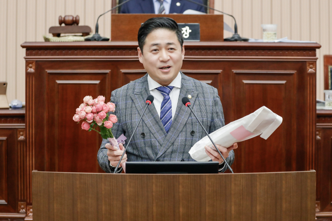 구리시의회 정은철의원. /사진제공=구리시의회