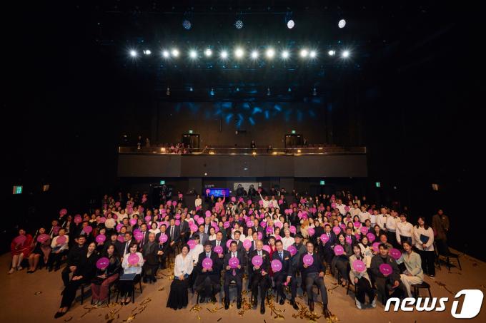 [사진] '서울문화재단 창립 20주년을 기념하며'