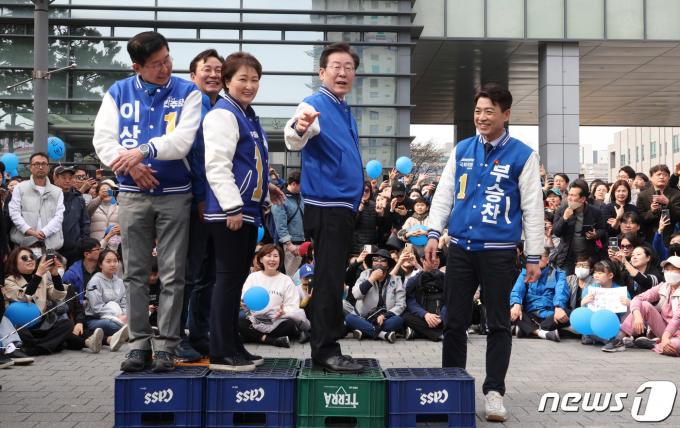 [사진] 용인 찾은 이재명 대표