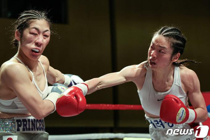 [사진] 의사 복서 서려경 '맞았다'