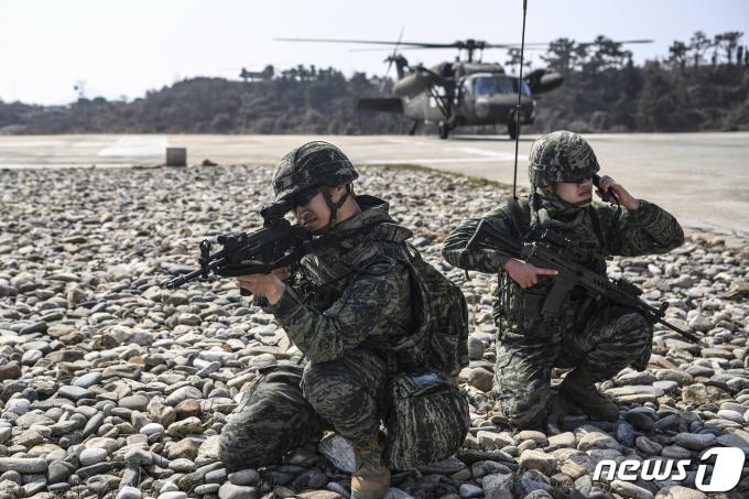 [사진] 서북도서방위사령부, 서북도서 대규모 증원훈련 실시