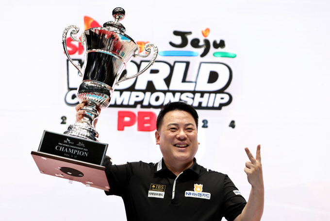 조재호가 다비드 사파타를 꺾고  'SK렌터카 제주특별자치도 PBA-LPBA 월드 챔피언십 2024' PBA 우승을 차지했다. /사진=PBA 제공