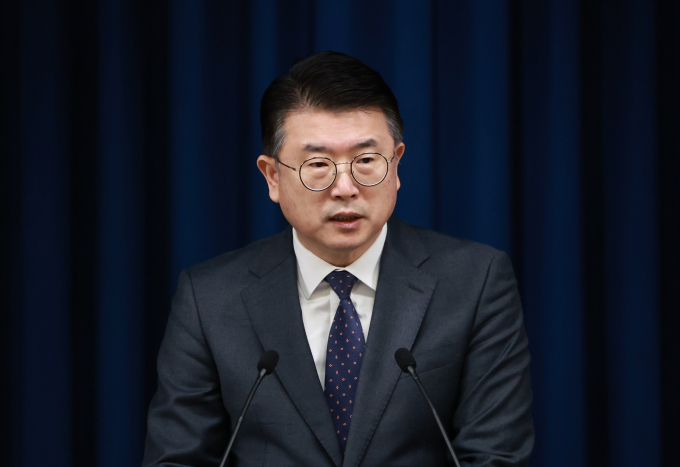 대통령실이 집단사직 수순을 밟고 있는 의대 교수들과 관련해 대응 방침을 나타냈다. 사진은 장상윤 대통령실 사회수석이 지난달 28일 서울 용산 대통령실 청사에서 교육발전특구 시범지역 1차 지정 관련 브리핑을 하고 있는 모습. /사진=뉴시스(대통령실통신사회기자단 제공)