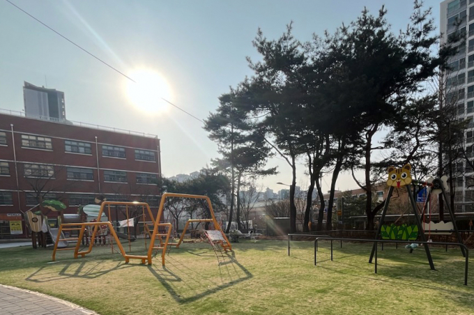 남양주시 노후 어린이공원 리모델링 사업 중 마지막으로 최근 완료된 평내4호 어린이공원. /사진제공=남양주시