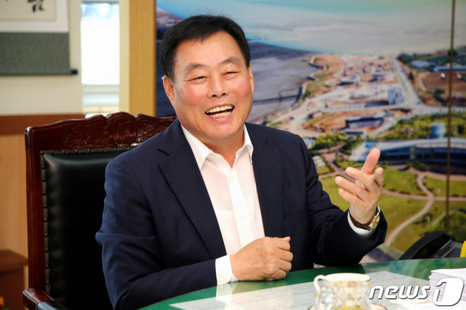                                                       김산 전남 무안군수/뉴스1