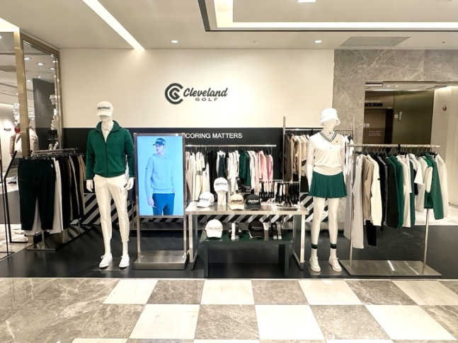 클리브랜드 골프웨어가 신세계백화점 강남점에서 팝업 스토어를 운영한다. /사진= 클리브랜드 골프웨어