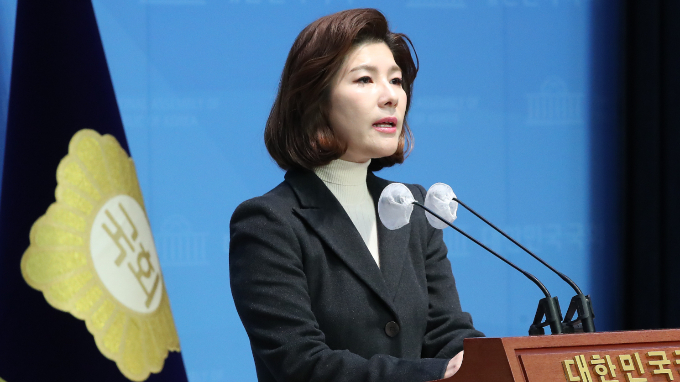 제22대 총선을 22일 앞둔 가운데 김예령 국민의힘 대변인이 19일 자신의 페이스북을 통해 당 대변인직 사퇴 의사를 밝혔다. 사진은 지난 1월 서울 여의도 국회 소통관에서 브리핑하는 김 대변인. /사진=뉴스1