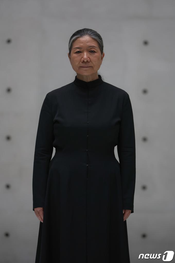 [사진] 공유의 미학, 김수자의 ‘호흡-별자리’에서 만나다... 파리 피노컬렉션 전시