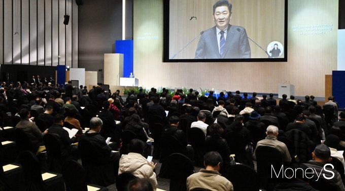 [머니S포토] 삼전 한종희 