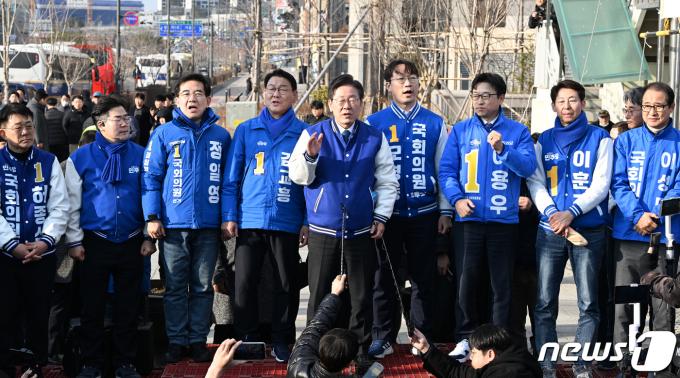 [사진] 발언하는 이재명 대표