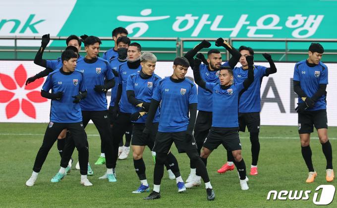 [사진] 훈련 하는 태국대표팀